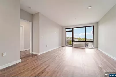 295 Polifly Road 608 #608, Hackensack, NJ 07601 - Photo 5