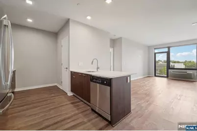 295 Polifly Road 109 #109, Hackensack, NJ 07601 - Photo 3