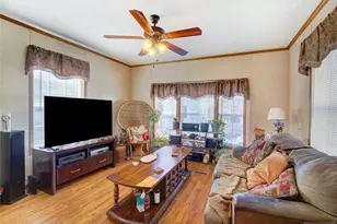 17 E 6th St, Moonachie, NJ 07074 - Photo 5