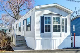 17 E 6th St, Moonachie, NJ 07074 - Photo 1