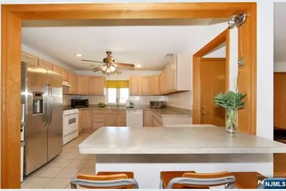 253 Delawanna Avenue, Clifton, NJ 07014 - Photo 13