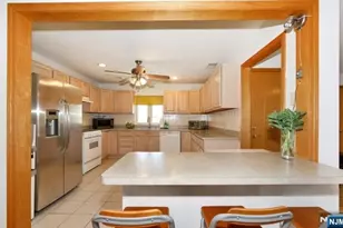 253 Delawanna Ave, Clifton, NJ 07014 - Photo 13