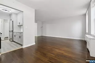 2160 Center Ave 4N, Fort Lee, NJ 07024 - Photo 17