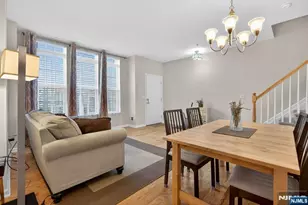 22 Wisteria Ln 1411, Garfield, NJ 07026 - Photo 3