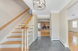 366 Valley View Ave, Paramus, NJ 07652 - Photo 5