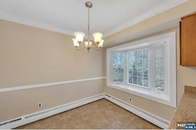 366 Valley View Avenue, Paramus, NJ 07652 - Photo 21