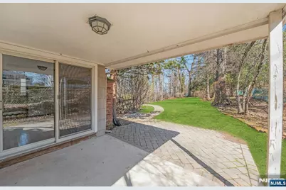 366 Valley View Avenue, Paramus, NJ 07652 - Photo 45