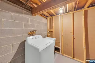 366 Valley View Ave, Paramus, NJ 07652 - Photo 41