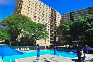 2200 N Central Road 9C, Fort Lee, NJ 07024 - Photo 9