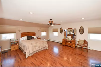 0-35 Midland Avenue, Fair Lawn, NJ 07410 - Photo 17