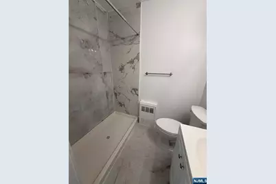 131 W Ramapo Avenue, Mahwah, NJ 07430 - Photo 13