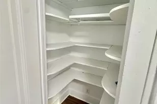 131 W Ramapo Ave, Mahwah, NJ 07430 - Photo 5