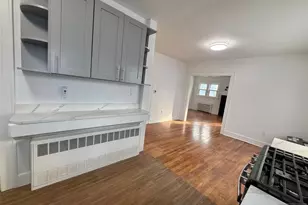 131 W Ramapo Ave, Mahwah, NJ 07430 - Photo 3