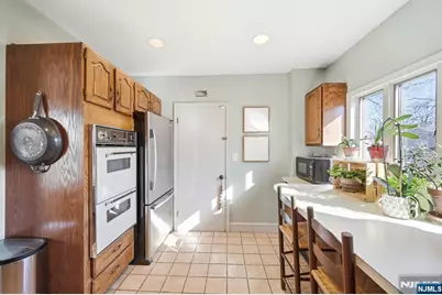 20 Vincent Street, Hillsdale, NJ 07642 - Photo 9