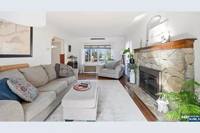 20 Vincent Street, Hillsdale, NJ 07642 - Photo 5