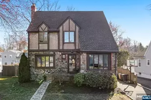 20 Vincent St, Hillsdale, NJ 07642 - Photo 1