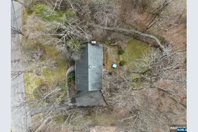 258 Highwood Avenue, Tenafly, NJ 07670 - Photo 25