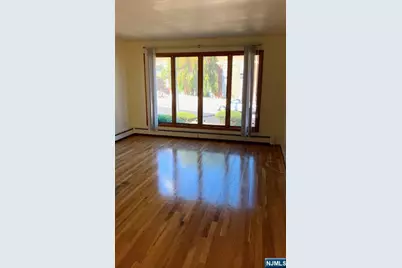 1440 10th 1F #1F, Fort Lee, NJ 07024 - Photo 5