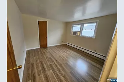 1680 Maple Street 2nd Floor #2nd Floor, Fort Lee, NJ 07024 - Photo 7