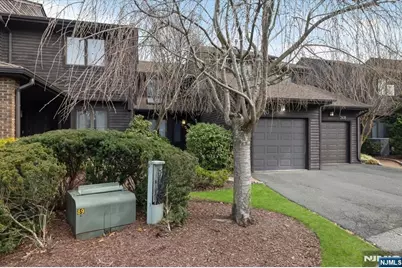 370 French Court, Teaneck Township, NJ 07666 - Photo 33