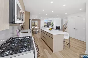 370 French Ct, Teaneck Township, NJ 07666 - Photo 9