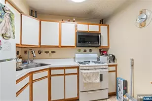 1338 Lavender Ct, Mahwah, NJ 07430 - Photo 11