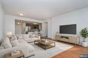 88 Morgan Street 3701, Jersey City, NJ 07302 - Photo 3