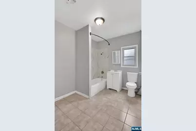 106 11th Street, Newark, NJ 07107 - Photo 27