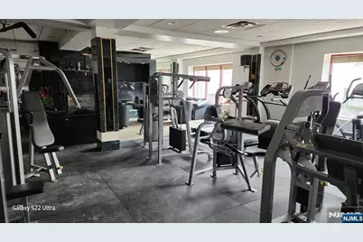 500 10th Street Ground Floor #ground floor, Palisades Park, NJ 07650 - Photo 5