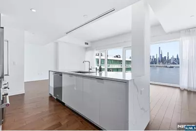 800 Ave At Port Imperial Boulevard 1010 #1010, Weehawken, NJ 07086 - Photo 5