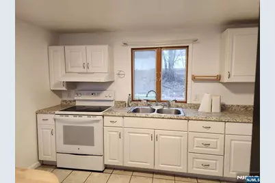 316 10th Street 2nd Fl #2ND FL, Palisades Park, NJ 07650 - Photo 11