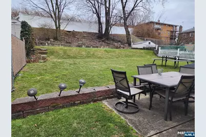 316 10th Street 2nd Fl #2ND FL, Palisades Park, NJ 07650 - Photo 23