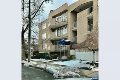 105 State 1H #1H, Hackensack, NJ 07601 - Photo 1