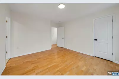 316 Palisade Avenue, Bogota, NJ 07603 - Photo 25