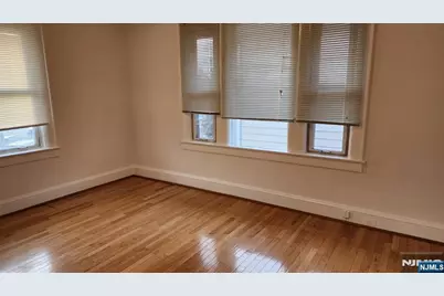 50 Columbia Avenue 2nd Floor #2nd floor, Palisades Park, NJ 07650 - Photo 7