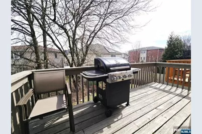 2478 6th Street #B, Fort Lee, NJ 07024 - Photo 11