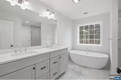 16 McDonald Court, New Windsor, NY 12553 - Photo 23