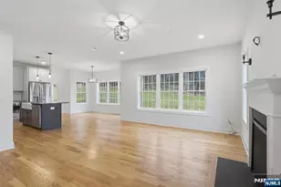 16 McDonald Ct, New Windsor, NY 12553 - Photo 9