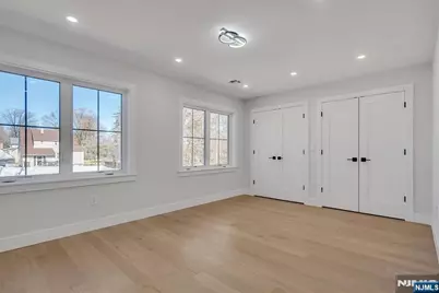 6 Clinton Place, Woodcliff Lake, NJ 07677 - Photo 23