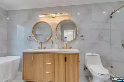 6 Clinton Place, Woodcliff Lake, NJ 07677 - Photo 29