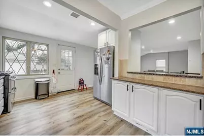 167 Rockwood Place, Englewood, NJ 07631 - Photo 9