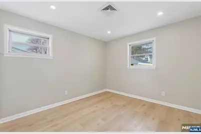 478 Riverside Terrace, Rutherford, NJ 07070 - Photo 33