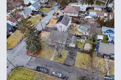 181 Allen Street, Hackensack, NJ 07601 - Photo 29