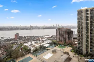 300 Winston 2112, Cliffside Park, NJ 07010 - Photo 15