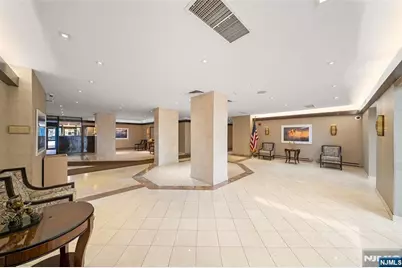 300 Winston, Cliffside Park, NJ 07010 - Photo 17