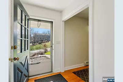 300 Briarwood Drive, Wyckoff Township, NJ 07481 - Photo 5