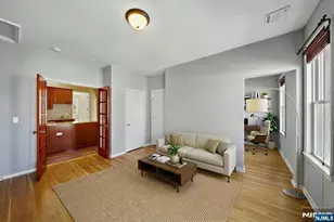364 New York Ave 3, Jersey City, NJ 07307 - Photo 5