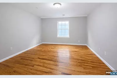 231 12th Street, Newark, NJ 07107 - Photo 13