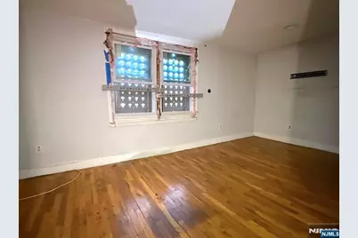 66 Scheerer, Newark, NJ 07112 - Photo 21