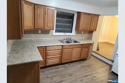 363 High Street, Orange, NJ 07050 - Photo 11